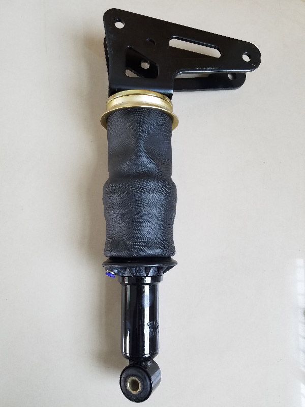 東風新天龍駕駛室氣囊減振器